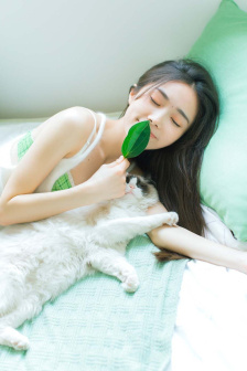 美好的夜晚从打开花季开始主演